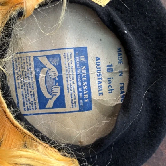 Vintage French Beret Wool Hat with Attached Wig - Picture 7 of 8